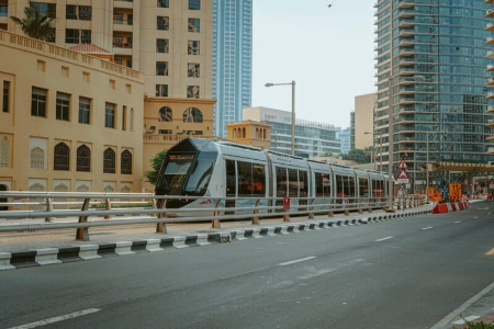 حمل و نقل ریلی در دبی