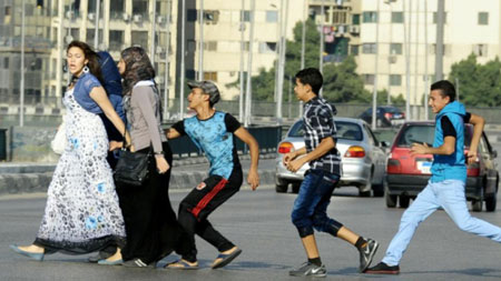 مزاحمت خیابانی,چگونگی برخورد با مزاحم خیابانی,درمان سادیسم و شخص مزاحم