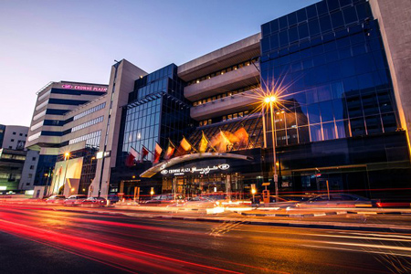 انتخاب هتل در دبی, ارزان ترین هتل در دبی, هتل Crowne Plaza Deira
