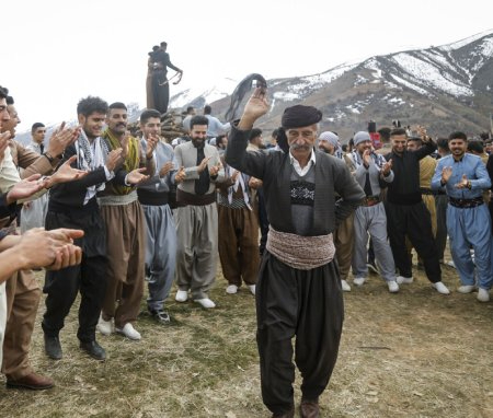 مراسم محلی نوروز روستای چشمیدر