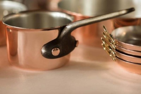فواید پخت و پز در ظروف مسی, مضرات ظروف مسی