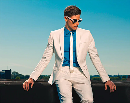 لباس تابستانه مردانه برای افراد لاغر, عینک آفتابی تابستانه مردانه