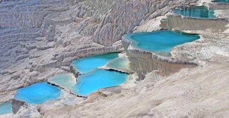 روستای Pamukkale در ترکیه,حوضچه آب گرم در ترکیه,چشمه های آب گرم در ترکیه