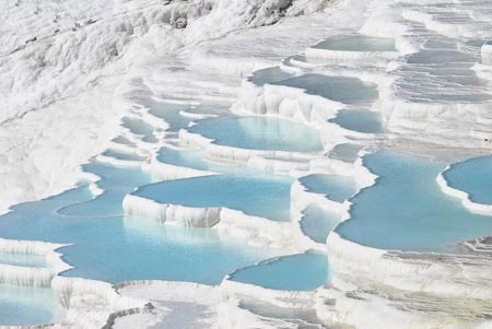 روستای Pamukkale در ترکیه,حوضچه آب گرم در ترکیه,چشمه های آب گرم در ترکیه